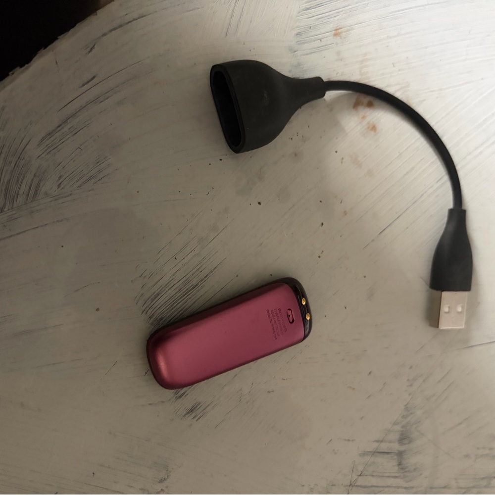 Fitbit One - FB103 wireless activity sleep tracker with  Cable